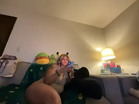 GoddessFatPuss online show from 12.23.25