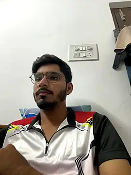 Snapshot of vikranthLong chatting on 10.24.25 vikranthLong online show from 10.24.25