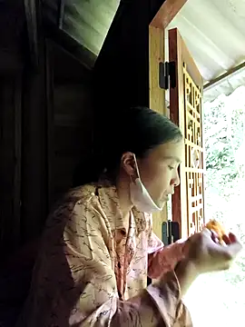 lily-00 online show from 11.07.25