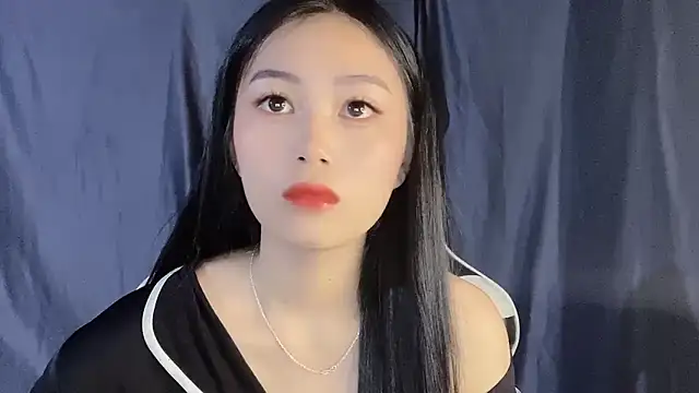 Snapshot of Lyly4757 chatting on 09.20.25 Lyly4757 online show from 09.20.25