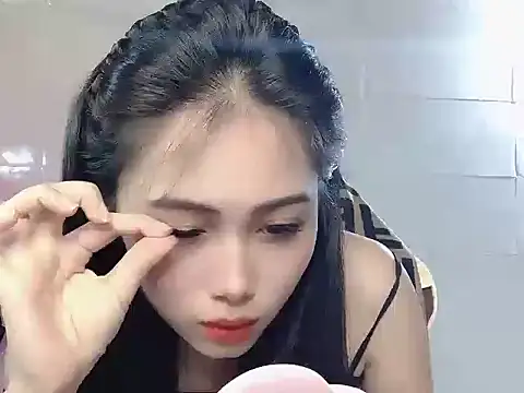 Lyly4757 online show from 11.10.25