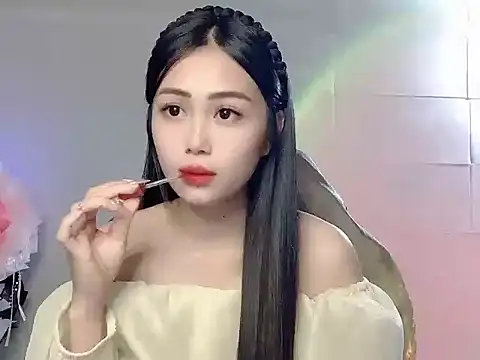 Lyly4757 online show from 12.21.25