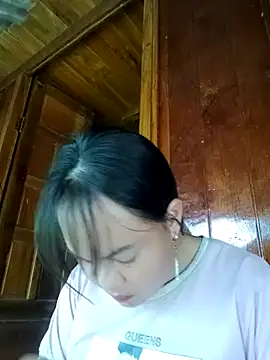 Snapshot of emilyzz chatting on 07.19.26 emilyzz online show from 07.19.26