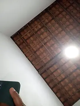 Milenvs online show from 10.16.25