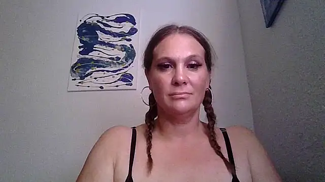 Snapshot of Ariasweetaspie chatting on 09.19.25 Ariasweetaspie online show from 09.19.25