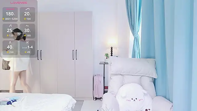 Snapshot of schoolgirl-nurse chatting on 11.29.25 schoolgirl-nurse online show from 11.29.25