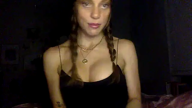 Texxaspearl online show from 11.02.25