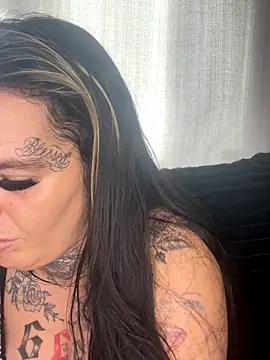 DIRTY PAISLEY X online show from 09.25.25