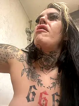 DIRTY PAISLEY X online show from 10.10.25