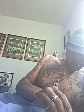 LaloSalamanca69 online show from 10.24.25