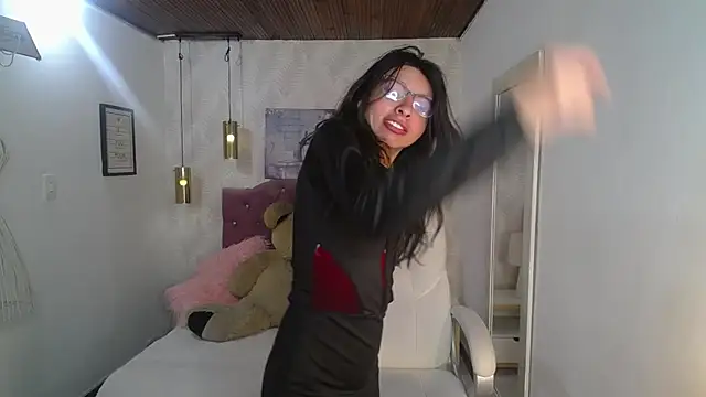 alllyson  online show from 12.03.25