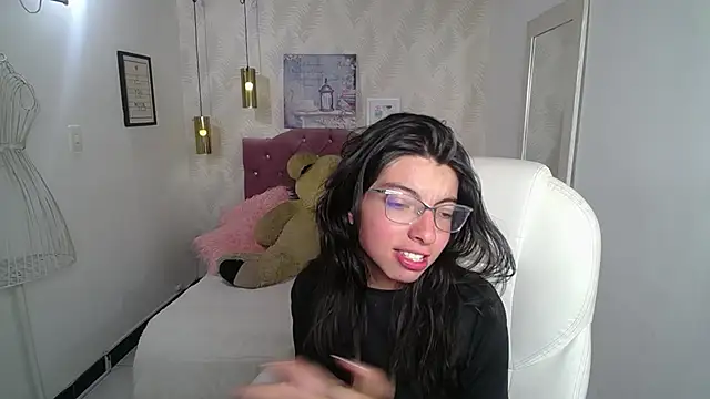 alllyson  online show from 12.04.25