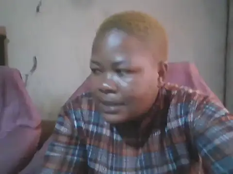 Snapshot of Bustyass93 chatting on 01.11.26 Bustyass93 online show from 01.11.26