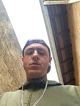 Snapshot of Bottz777 chatting on 10.09.25 Bottz777 online show from 10.09.25