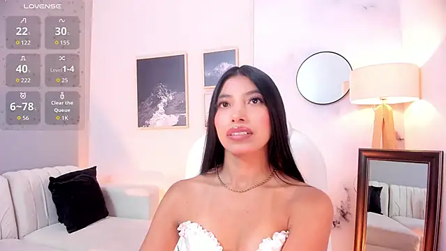 Tiffany Low online show from 03.20.26