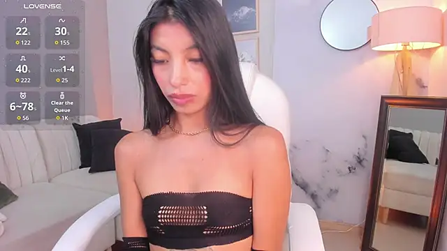 Tiffany Low online show from 03.30.26