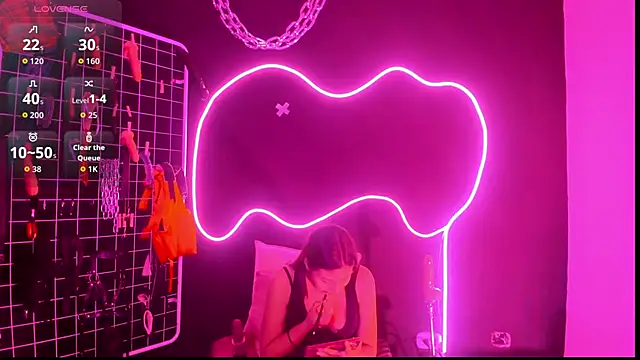 Mistress Megan BDSM online show from 10.12.25