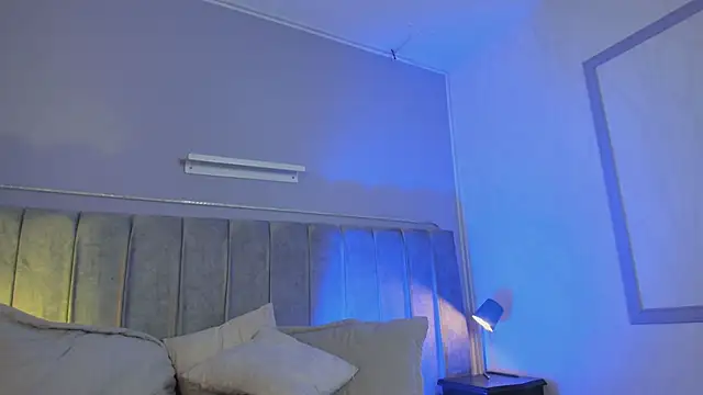 Peytonn Monroe online show from 10.28.25