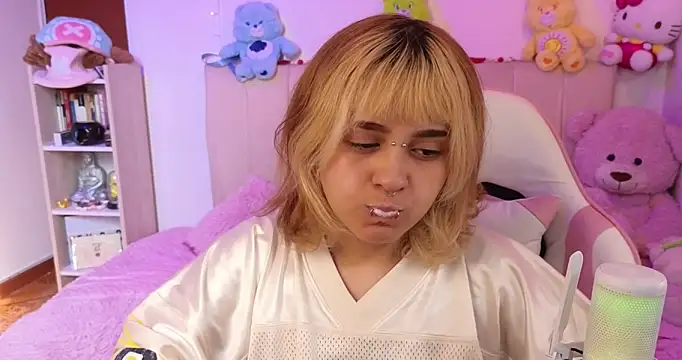 NekoWaifu online show from 03.03.26