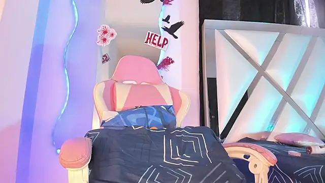 Mara royal online show from 11.13.25