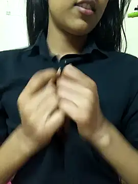 reetika6375 online show from 02.10.26