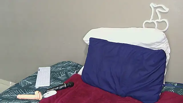 Serafynn online show from 09.30.25