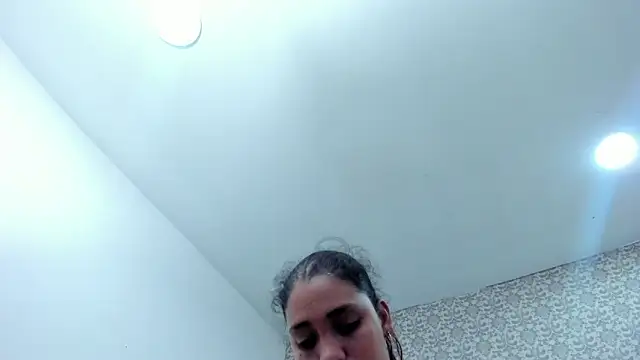 Hanna Marshall  online show from 10.30.25