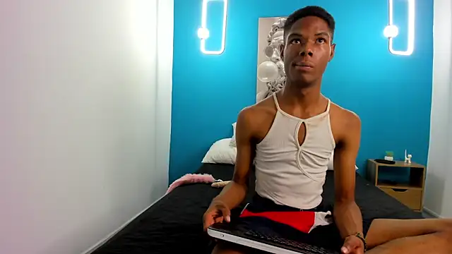 Sebastian Ortizdy online show from 09.29.25