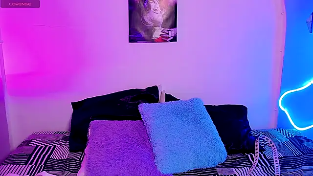 Angel-dragun online show from 09.19.25