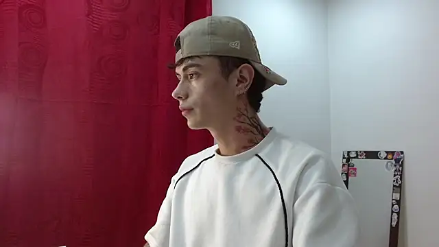 Snapshot of jaico_santos chatting on 05.20.26 jaico santos online show from 05.20.26