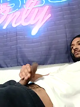 Mikaaa97 online show from 03.25.26