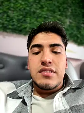 Snapshot of tomy_hot20 chatting on 10.07.25 tomy hot20 online show from 10.07.25