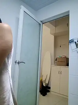 wen78759 online show from 11.03.25