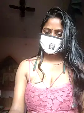 Jasmine Januja online show from 10.30.25