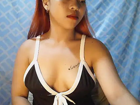 Snapshot of AsianKelly69 chatting on 04.12.26 AsianKelly69 online show from 04.12.26