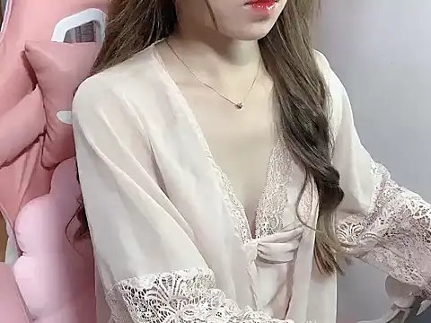 Snapshot of _Payna_ chatting on 11.06.25 Payna online show from 11.06.25