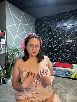 Snapshot of 1aquaticangel69 chatting on 11.16.25 1aquaticangel69 online show from 11.16.25