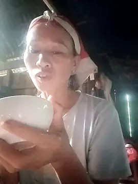 donna-bae online show from 09.18.25