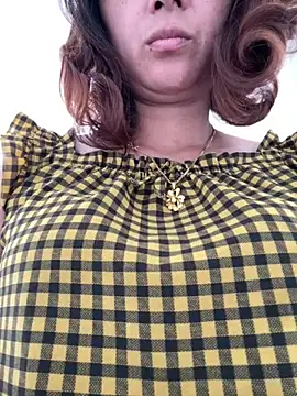 Poppy-y online show from 10.11.25