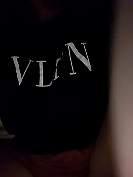 Poppy-y online show from 10.14.25