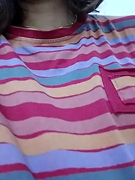 Poppy-y online show from 10.15.25