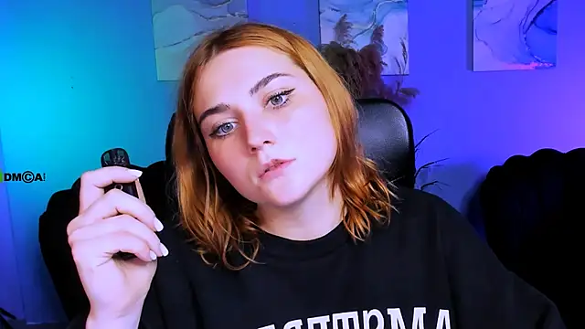 casey meow  online show from 11.22.25