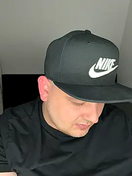 xXLustMolchXx online show from 09.24.25