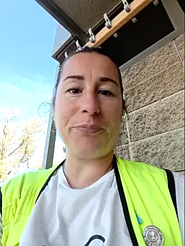 bichota85 online show from 10.27.25