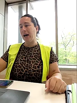 bichota85 online show from 04.22.26