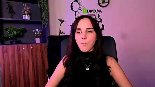 Snapshot of ariana_ross7 chatting on 07.10.26 ariana ross7 online show from 07.10.26