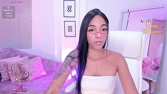 miavegas1 online show from 10.31.25