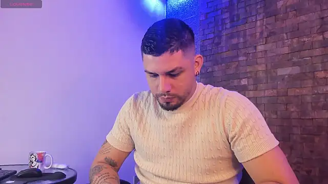 Snapshot of Jacob19_ chatting on 09.17.25 Jacob19  online show from 09.17.25