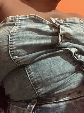 Snapshot of mii_ysaa chatting on 04.16.26 mii ysaa online show from 04.16.26