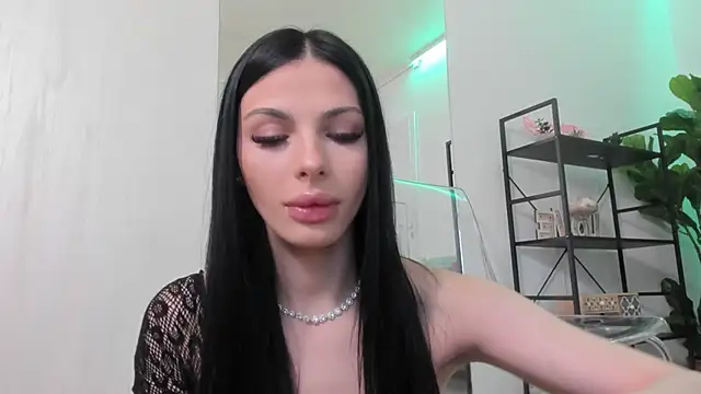 Moon Shard online show from 04.10.26